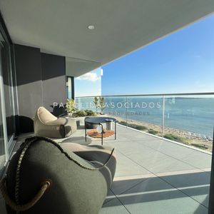Espectacular Apartamento En Venta De 3 Suite En Torre Venetian, Punta Del Este.