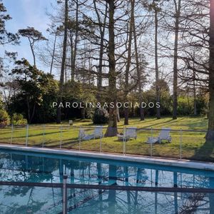 Casa En Venta De 3 Dormitorios En Suite En San Rafael, Punta Del Este