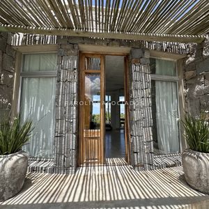 Hermosa Chacra Con Vistas Al Mar En José Ignacio, Punta Del Este.