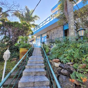 Hermosa Casa Muy Bien Ubicada En Venta 5 Dormitorios En Punta Del Este