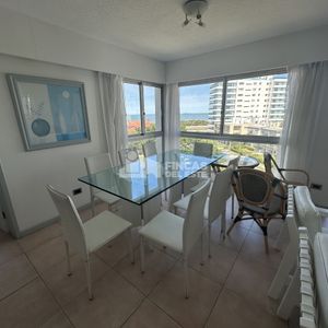 Alquiler De Apartamento De 4 Dormitorios En Aidy Grill Brava - Punta Del Este
