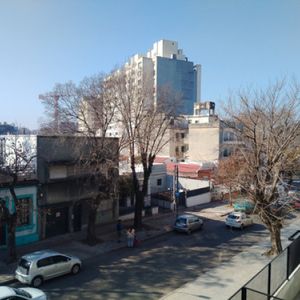 Alquiler Apartamento 1 Dormitorio Y Terraza En Tres Cruces
