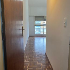 Alquiler De Apartamento 1 Dormitorio Cochera Punta Carretas