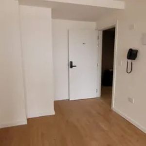 Hermoso Apartamento De 2 Dormitorios Con Cochera