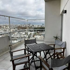 Alquiler Apartamento En Tres Cruces 2 Dormitorios Garaje Y Terraza Parrillero