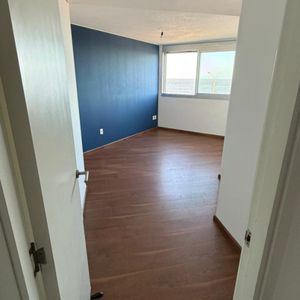 Alquiler Apartamento 2 Dormitorios Cochera Ciudad Vieja