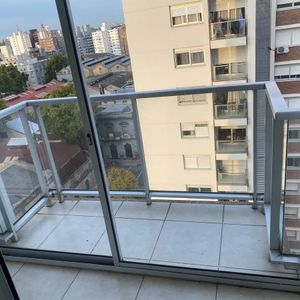 Alquiler Apartamento 2 Dormitorios Vista Despejada En Aguada