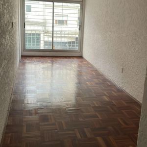 Alquiler De Monoambiente Entre Soriano Y Canelones Centro