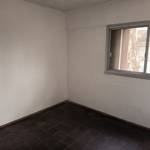 Alquiler Apartamento De 1 Dormitorios Patio En Centro