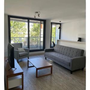 Alquiler Apartamento Amoblado Y Equipado 2 Dormitorios Al Frente Con Garaje En La Blanqueada