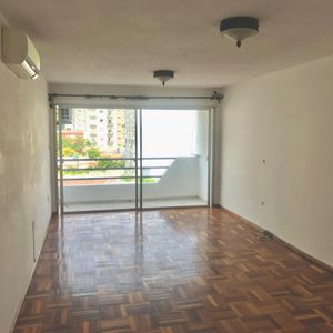 Alquiler Apartamento 1 Dormitorio Amplio Con Garaje En Pocitos
