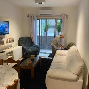 Apartamento En Venta  Ciudad Vieja 2dormitorios 1 Baño Cocina Y Terraza