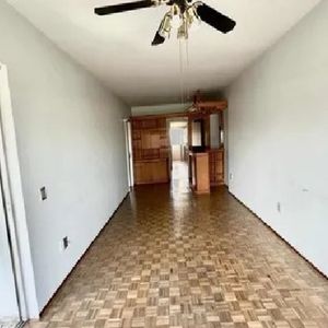 Apartamento En Venta Centro 3 Dormitorios Y Garaje