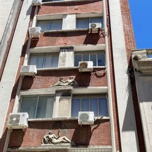 Alquiler Oficina Estudio O Atelier En Ciudad Vieja