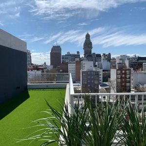 Venta Apartamento 1 Dormitorio Vista A La Rambla Barrio Sur