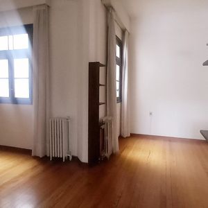 Alquiler Apartamento De Estilo 2 Dormitorios En Barrio Sur
