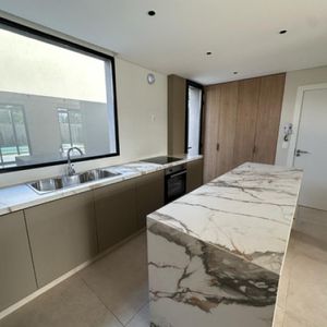 Hermosa Casa A Estrenar 3 Dorm Con Jardín Y Piscina En Carrasco Norte