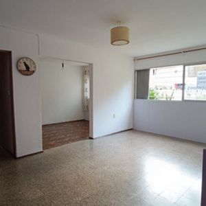 Amplio Apartamento De 3 Dorm En Euskal Erria