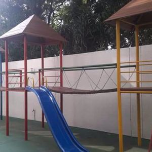 Alquilo Hermoso Departamento Zona Plaza Blacutt