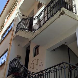  Departamento En Anticrético En Zona Miraflores 