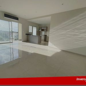 Dpto En Venta De 2 Dormitorios!!! Zona Norte Entre 5to Y 6to Anillo