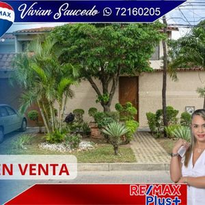 Zona Comercial 4to Anillo Y Av. Brasil Casa En Venta