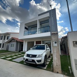 Casa En Venta - Cond. Asai Norte I