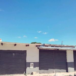 Amplia Casa En Alquiler O Anticretico 25.000 $us