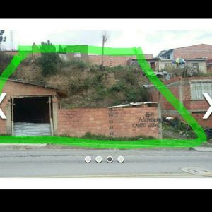 Zona Sur Achumani Propiedad A Estrenar Lugar Asfaltado 