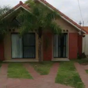 Casa En Alquiler Zona Del Remazo Condominio Lls Pintores