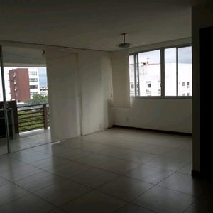  600$ Alquilo  Depatamento De 2 Dormitorios