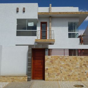 Casa Minimalista A Estrenar - Alto Senac