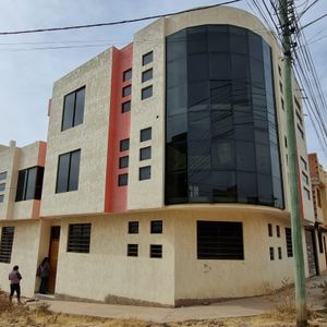 Casa En Venta - Barrio Eeuu