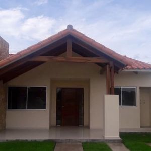Casa A Estrenar En Condominio Santa Fe
