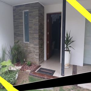 Casa Minimalista En Excelente Estado