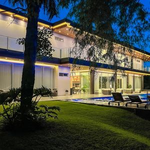 Casa De Lujo En Venta - La Hacienda Del Urubo