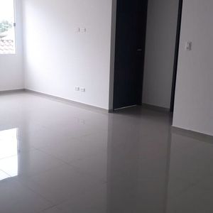 Vendo Departamento  Zona Norte Entre 4to Y 5to Anillo