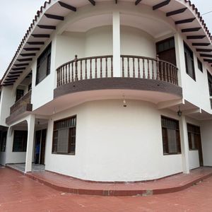 Cas Comercial En Venta 