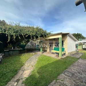 Venta En Aramida Frente Al Mar, 2 Dorm, Barbacoa, Jardín