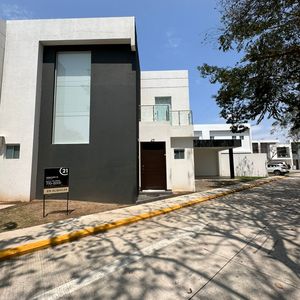 Cond, Jardines Del Norte IV 