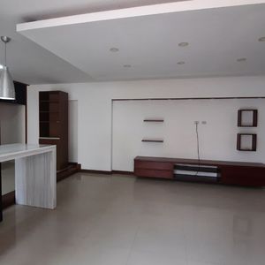 Casa Para Vivienda Y Negocio En Alquiler Zona Norte