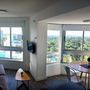 Dueño Vende! Un Dormitorio Con Garaje En Piso 18 Torre Ocean Drive Country Pde