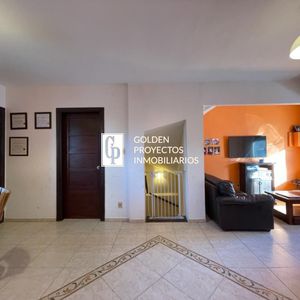 Casa En  Venta Malvin 3 Dorm 2 Baños Y Cochera
