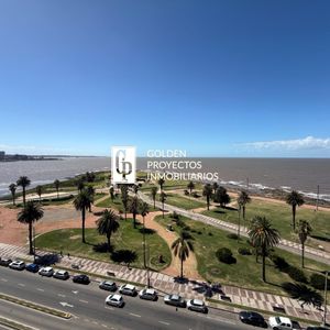 Penthouse En Venta De Dos Dormitorios En Rambla Punta Carretas