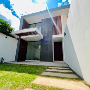 Casa En Preventa En La Av. Pirai 5to Anill