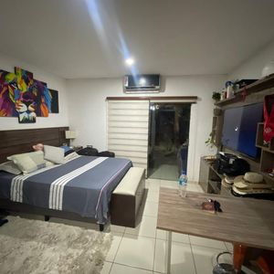 Mono-ambiente En Anticretico Amoblado