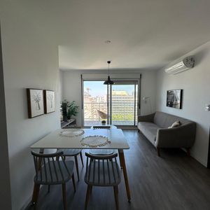 Penthouse En Edificio Lancaster