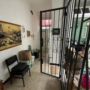 Amplio Apartamento En Venta!