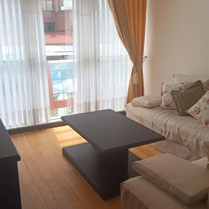 Departamento En Alquiler Sobre La Avenida Arce