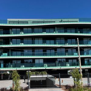 Apartamento A Estrenar En Parque Miramar - Alquiler